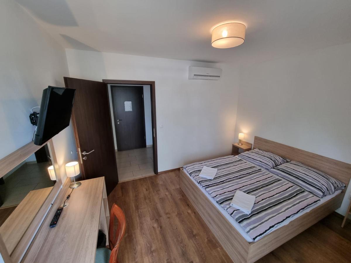 Adam Apartmanhaz シオーフォク エクステリア 写真