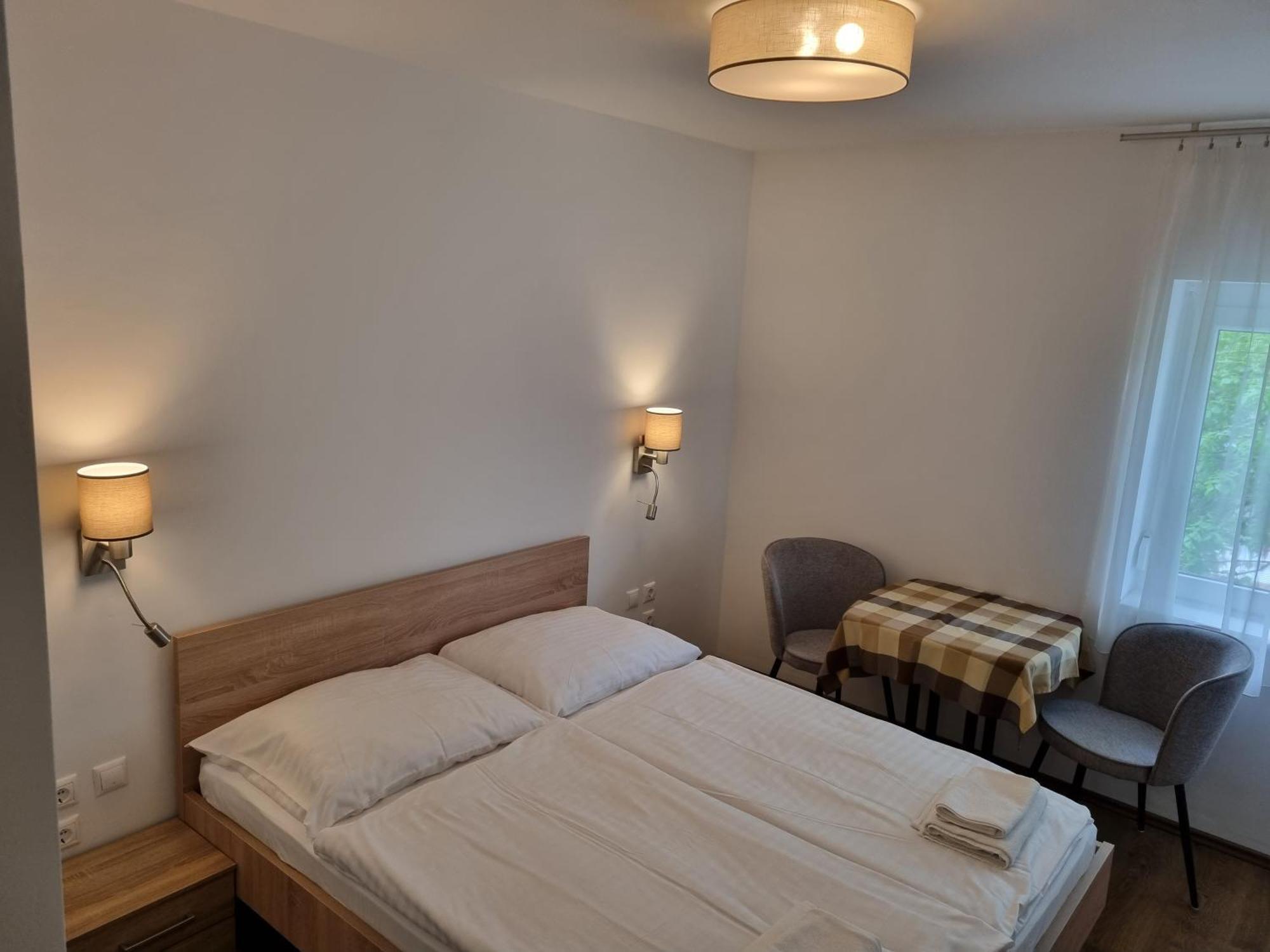 Adam Apartmanhaz シオーフォク 部屋 写真