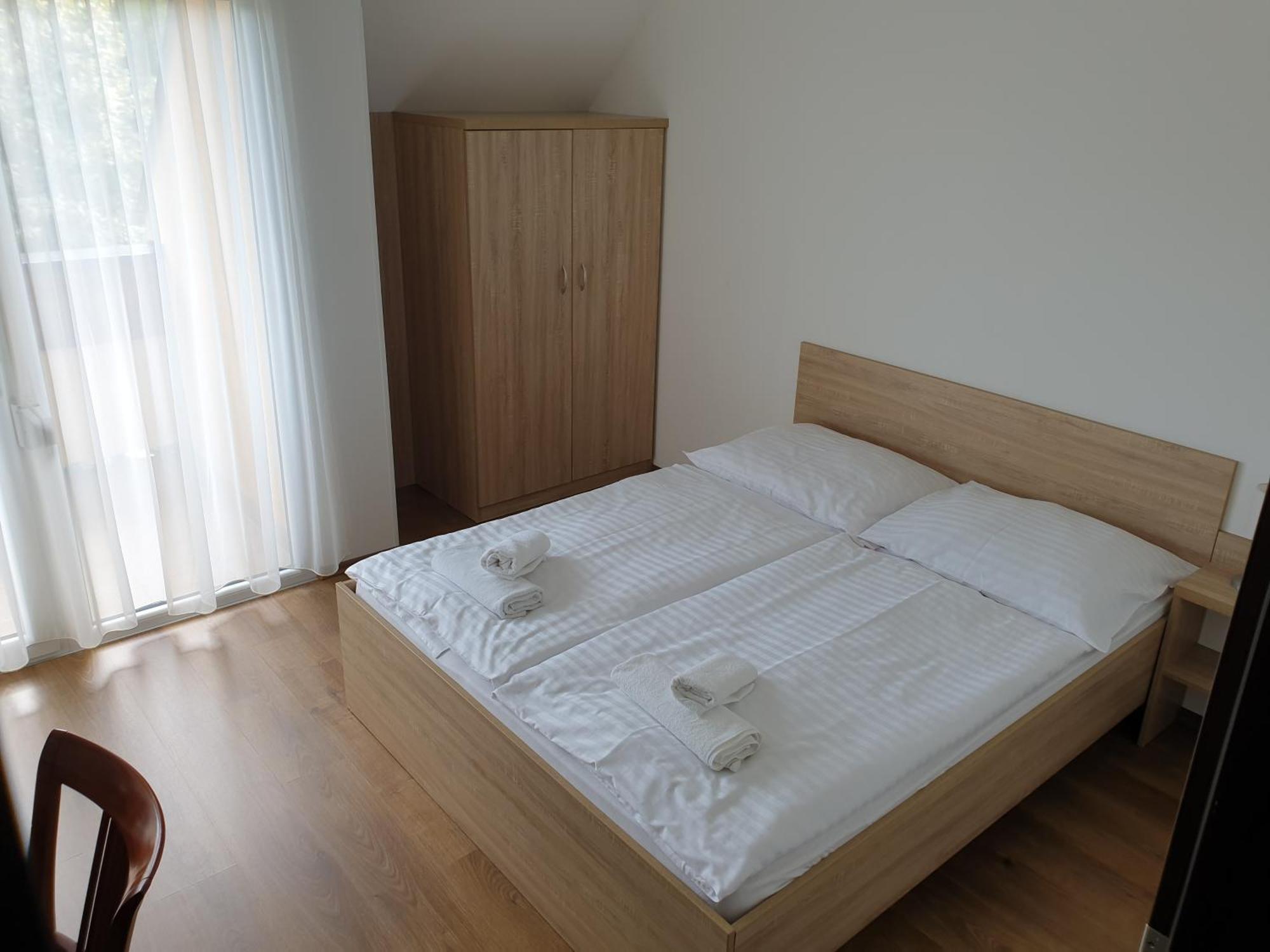 Adam Apartmanhaz シオーフォク 部屋 写真